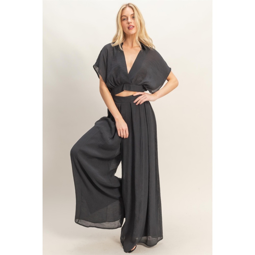 Crop Top and Wide Leg Pants Set, NWT‎ Black Size Medium